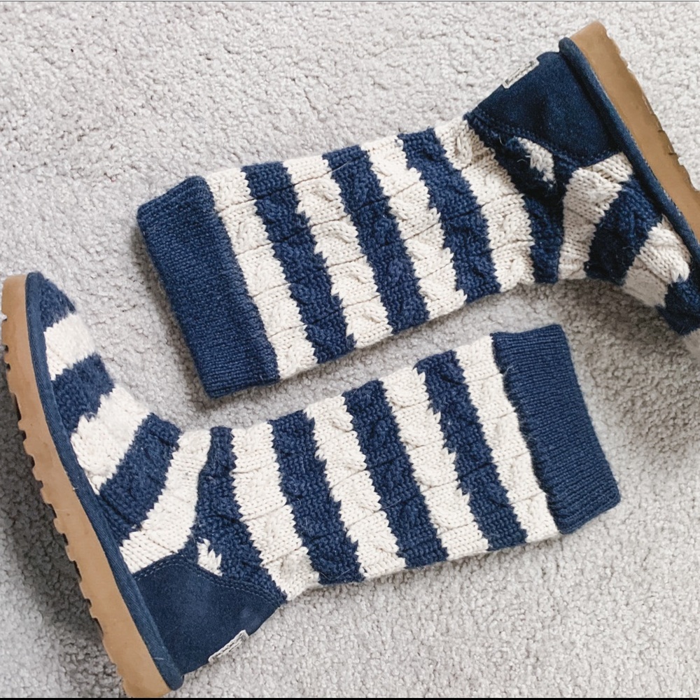 UGG Australia Women's Striped Cable Knit Boots Classic Tall Navy